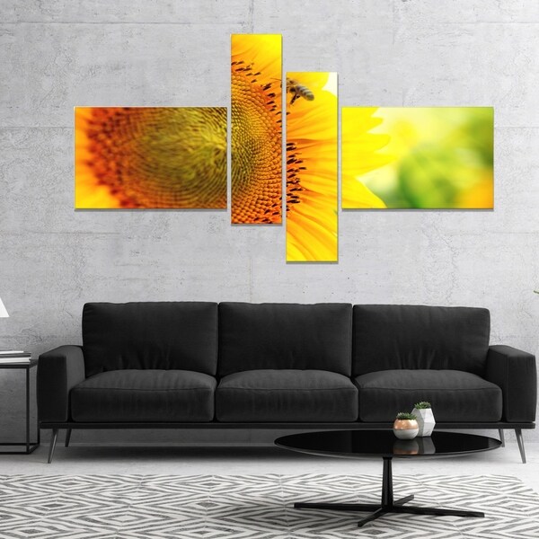 Designart 'Sunflower Blooming on Field' Abstract Canvas Wall Art