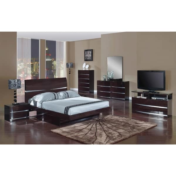 Shop Wynn 4 Piece Dark Brown Wood Bedroom Set Free