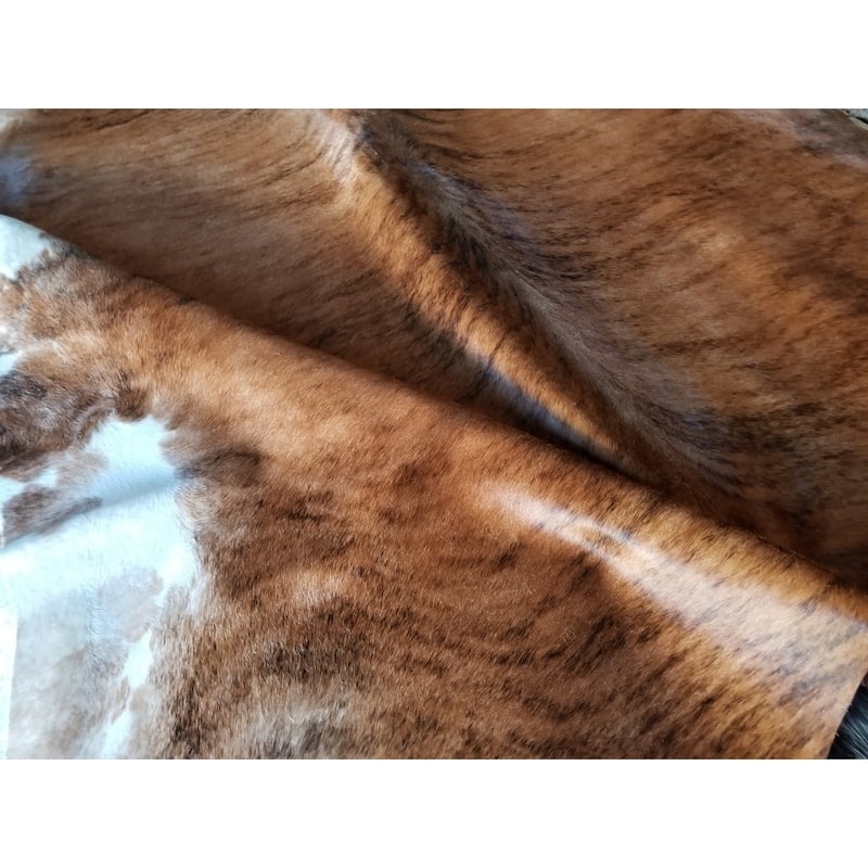 Pergamino Brindle White Belly Cowhide Rug