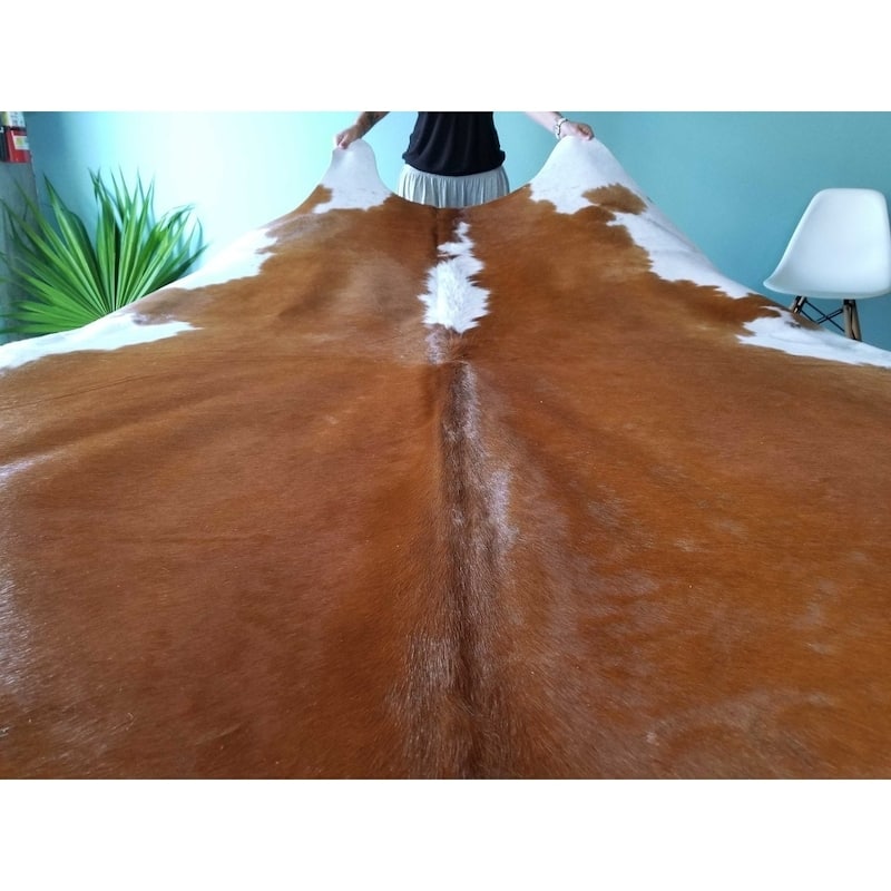 Pergamino Hereford Cowhide Rug