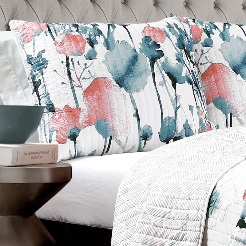 The Curated Nomad Luminet Flora 3-piece Quilt Set