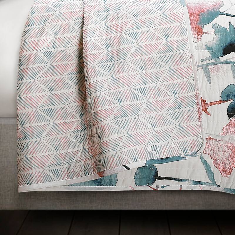 The Curated Nomad Luminet Flora 3-piece Quilt Set