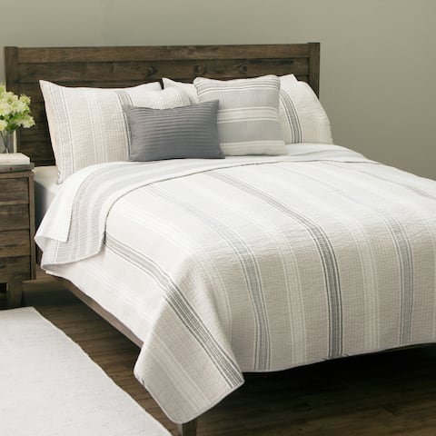 Quilts & Coverlets | Find Great Bedding Deals Shopping at Overstock