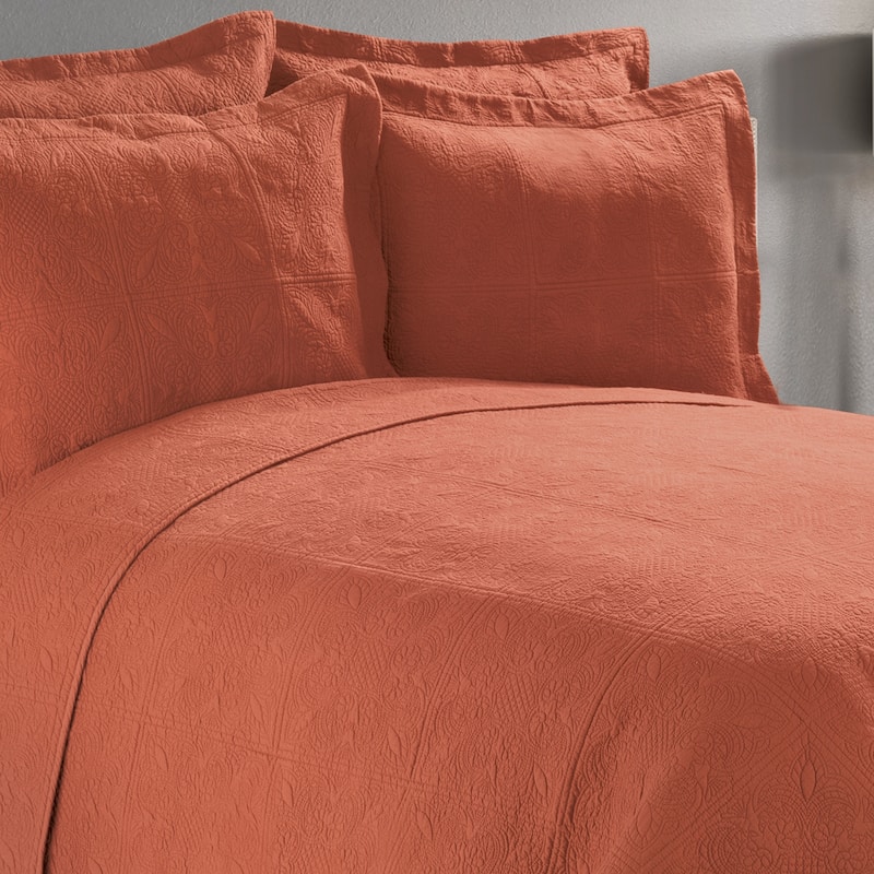 Terra Cotta Matelasse Quilt