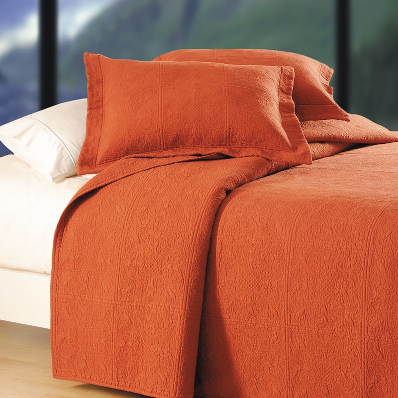 Terra Cotta Matelasse Quilt