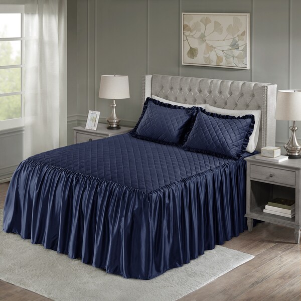 Madison Park Cosette Navy Faux Velvet Diamond Quilted Bedspread Set