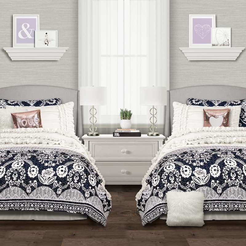 Gracewood Hollow Quist Ruffle Comforter Set