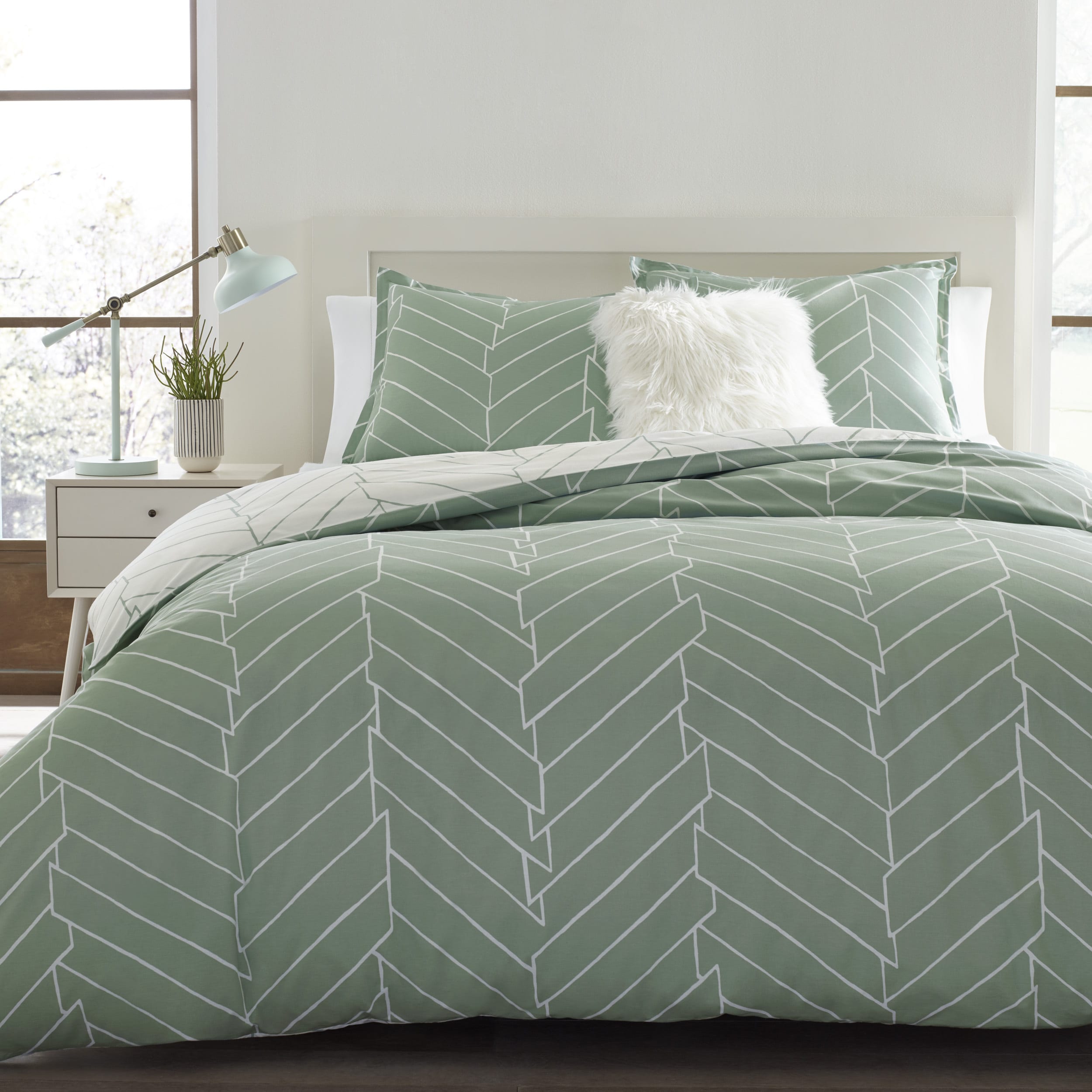 Shop Carson Carrington Bramming Green And White Chevron Cotton 3