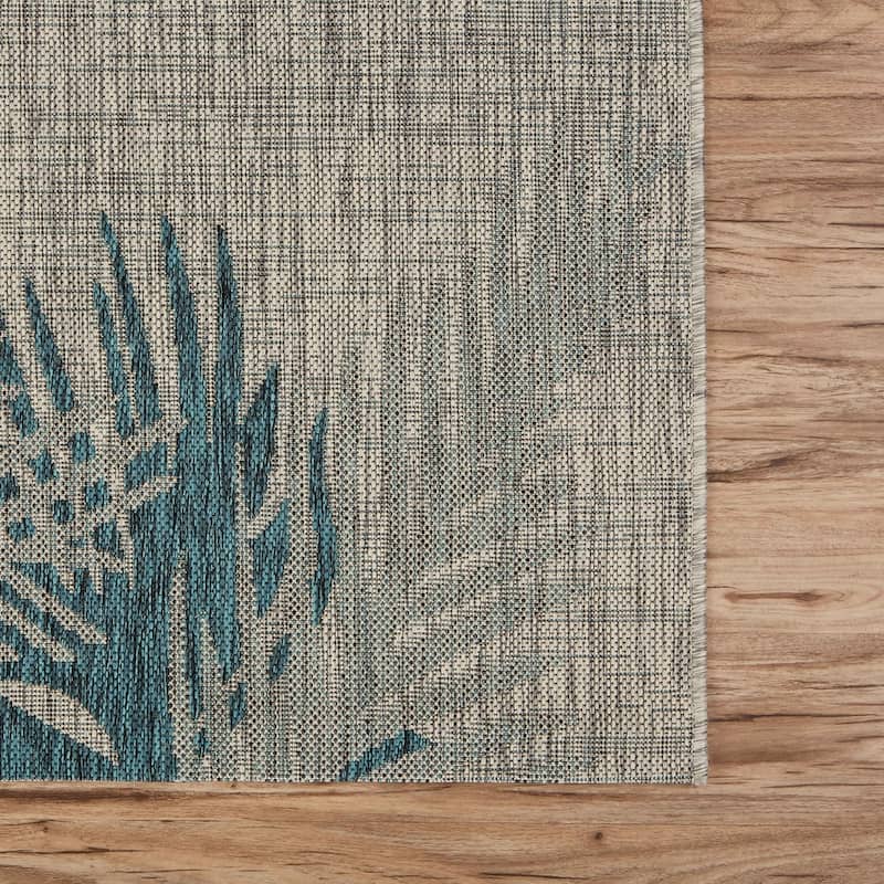 Sevita Minimal Palm Indoor/Outdoor Rug