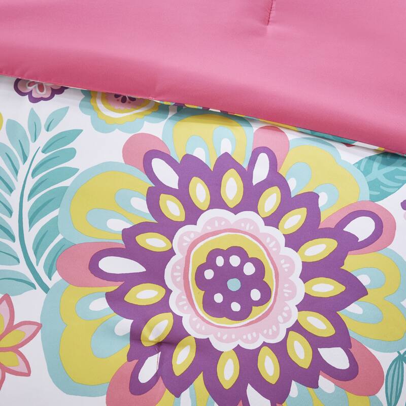Intelligent Design Corinne Pink Floral 4-piece Comforter Set