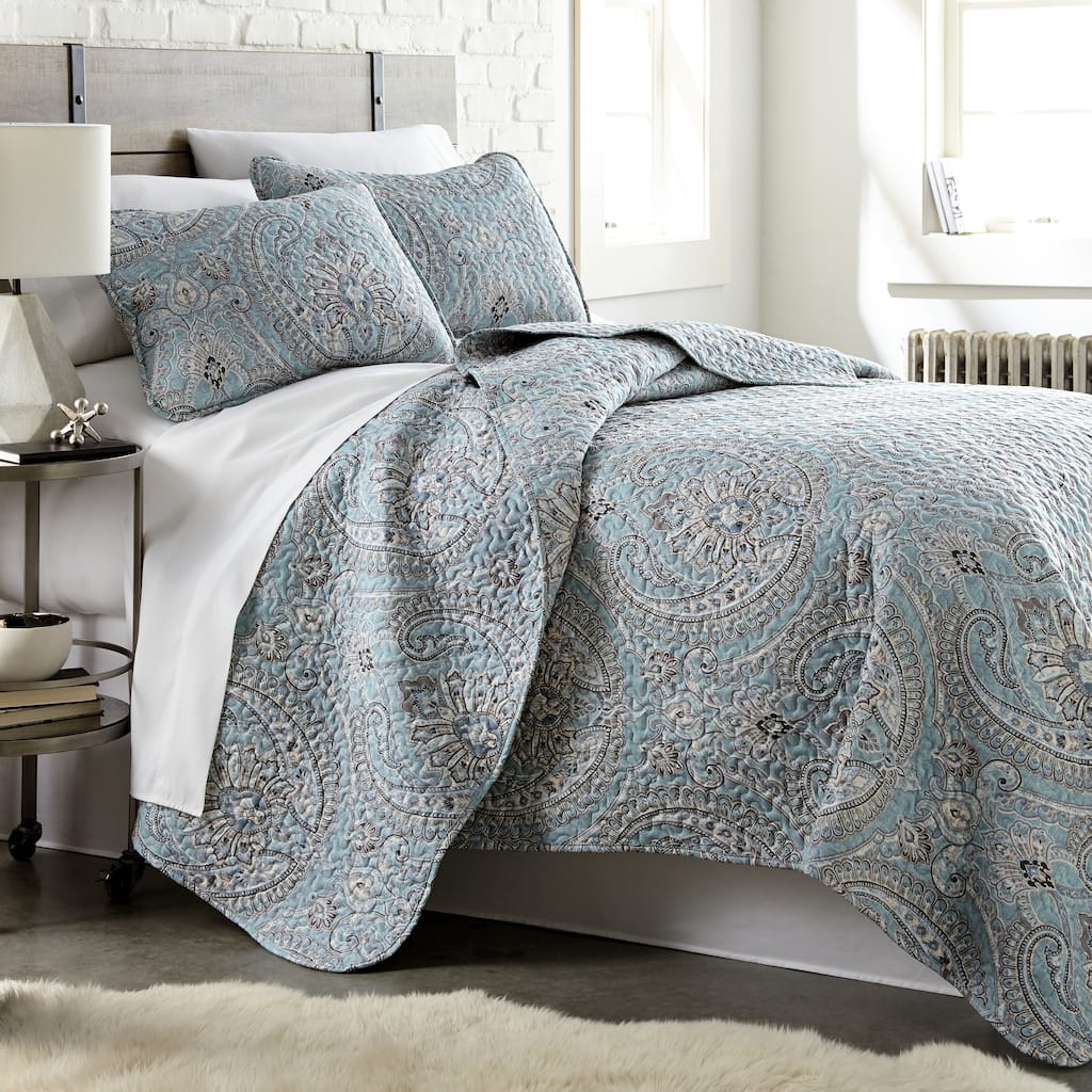 Lightweight Pure Melody 3-piece Paisley Quilt Set
