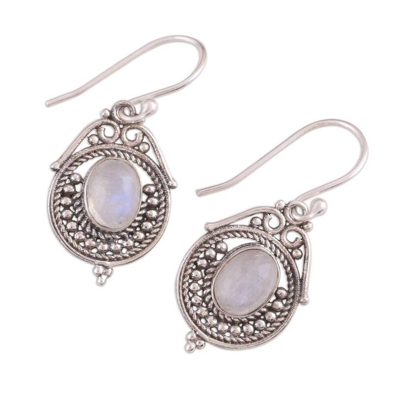 Handmade Sterling Silver 'Majestic Circles' Rainbow Moonstone Earrings (India) - 1.3*0.6