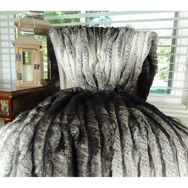 Plutus Ombre Chocolate Brown Ivory Faux Fur Throw Blanket Plutus Ombre Chocolate Brown Ivory Faux Fur Throw Blanket