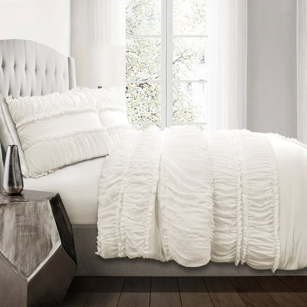 Shop Lush Decor Nova Ruffle 3 Piece Comforter Set On Sale Overstock 20179348