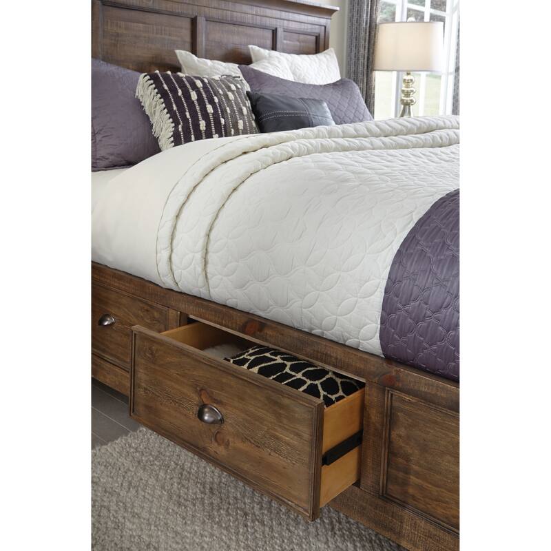 Bay Creek Relaxed Traditional Toasted Nutmeg Panel Bed with Storage Rails