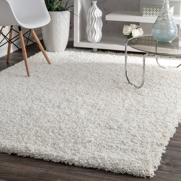 Clay Alder Home Eggner Solid Shag Area Rug