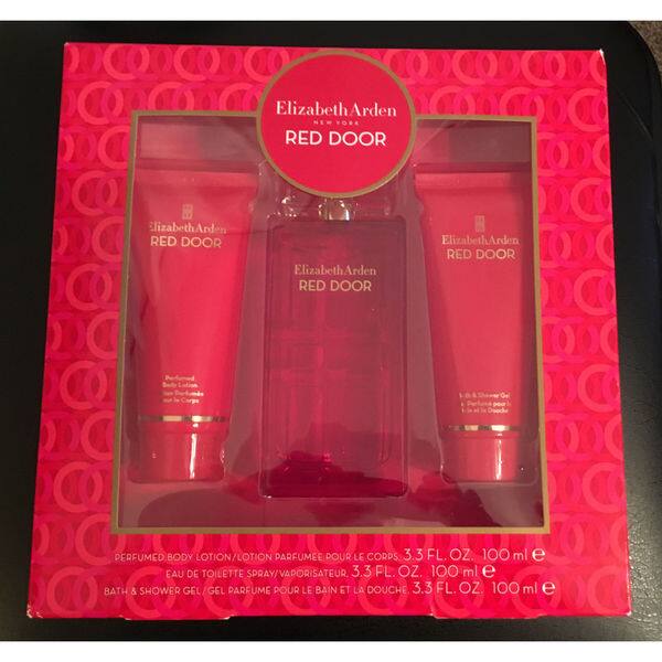 Shop Elizabeth Arden Red Door Women S 3 Piece Gift Set Free