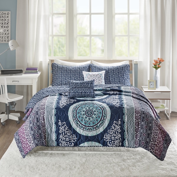 Intelligent Design Eleni Navy Reversible 5-piece Coverlet Set