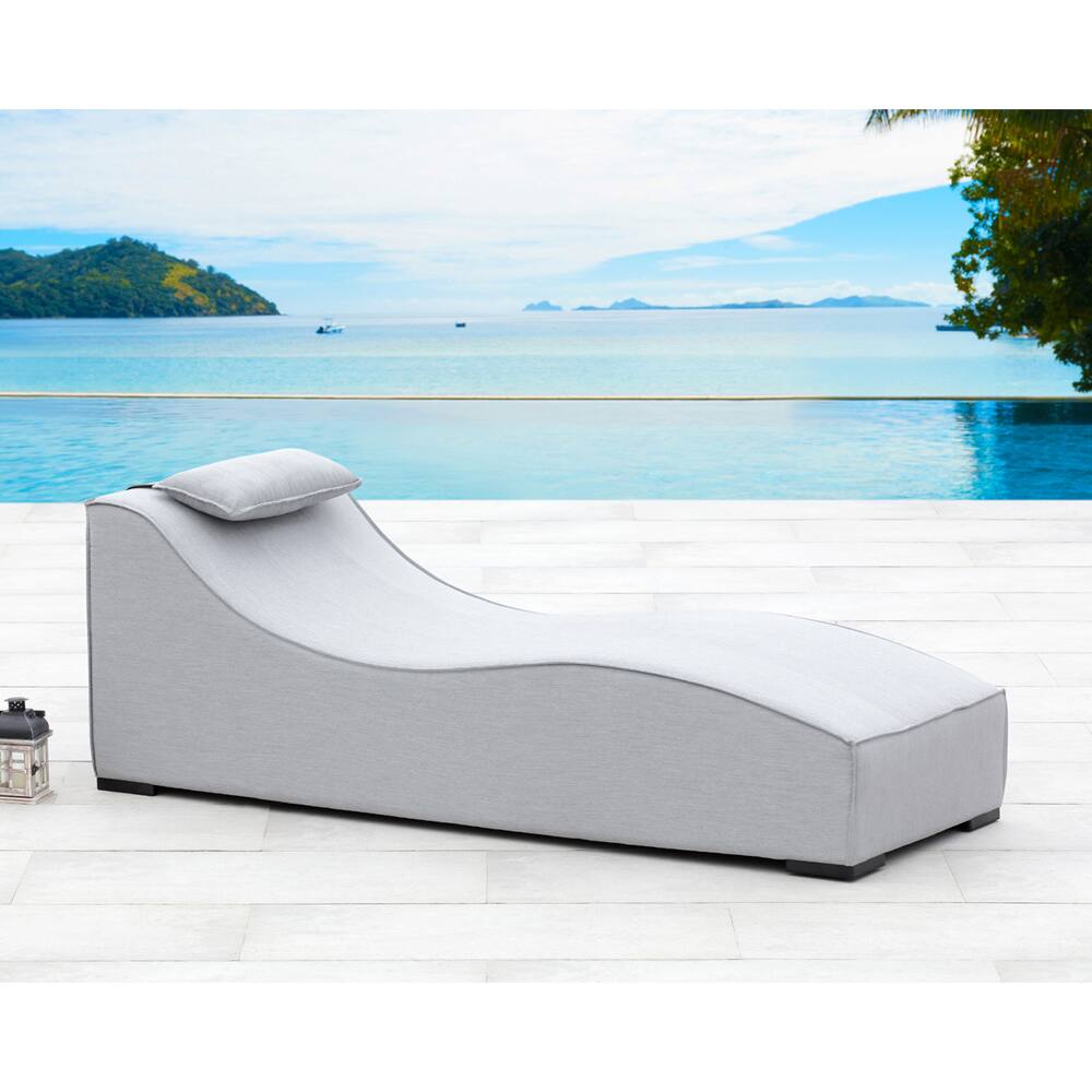 Breeze Gray Lounger