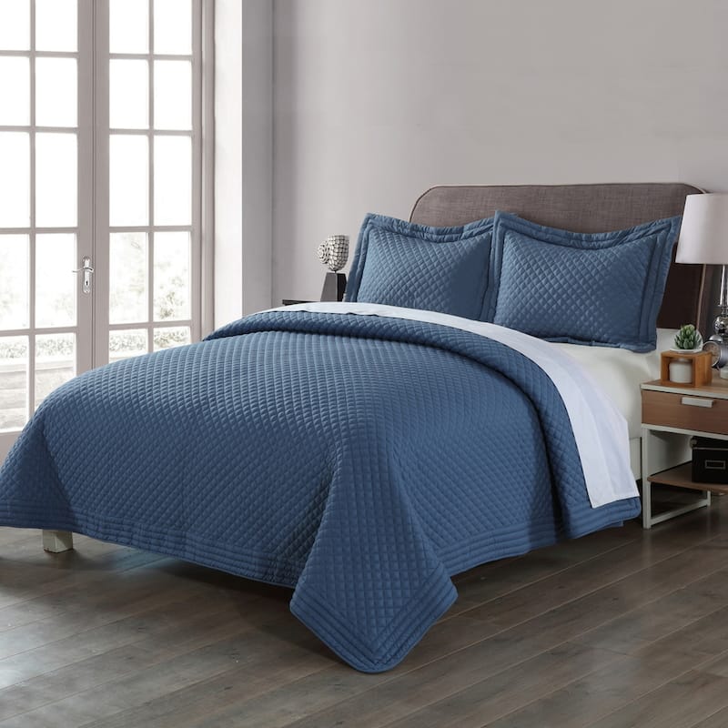 Porch & Den Clarita Microfiber Water/ Stain Resistant Quilt or Shams