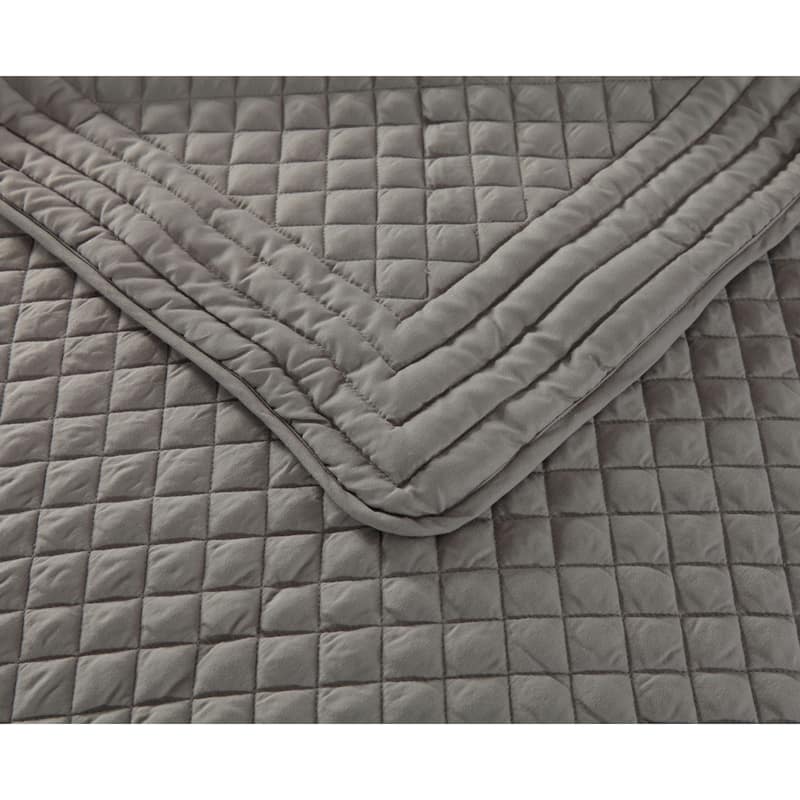 Porch & Den Clarita Microfiber Water/ Stain Resistant Quilt or Shams