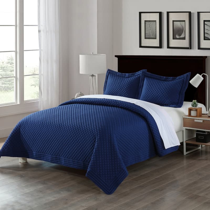 Porch & Den Clarita Microfiber Water/ Stain Resistant Quilt or Shams - Navy - King