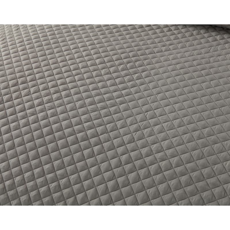 Porch & Den Clarita Microfiber Water/ Stain Resistant Quilt or Shams