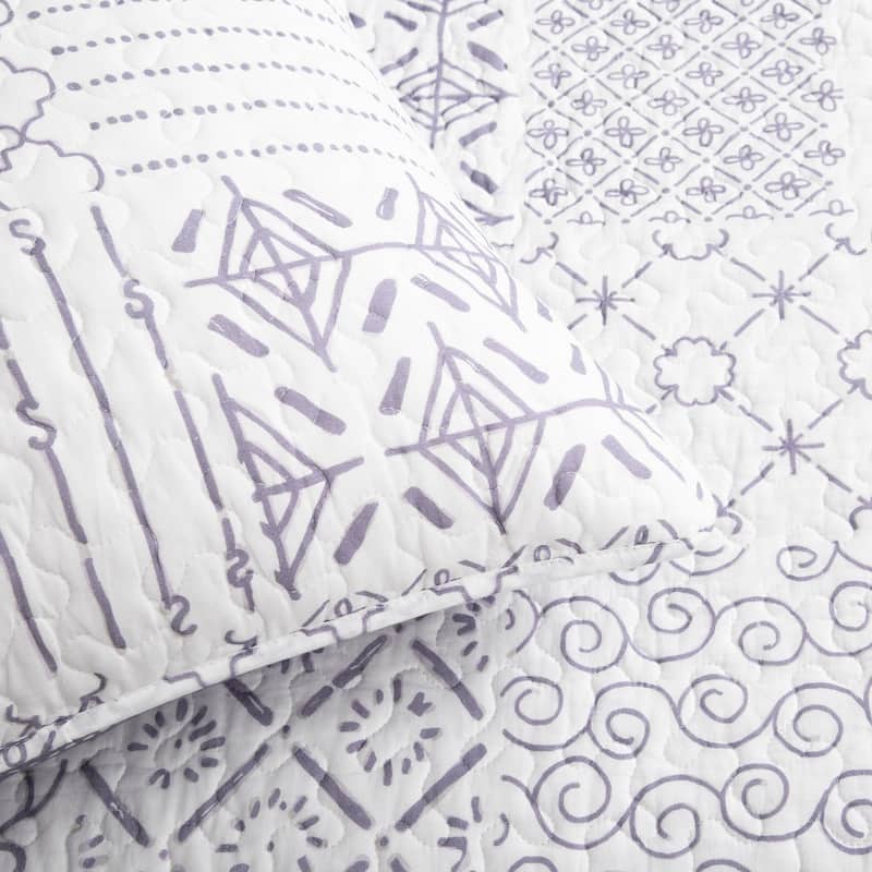 The Curated Nomad Sandia 3-piece Cotton Quilt Set
