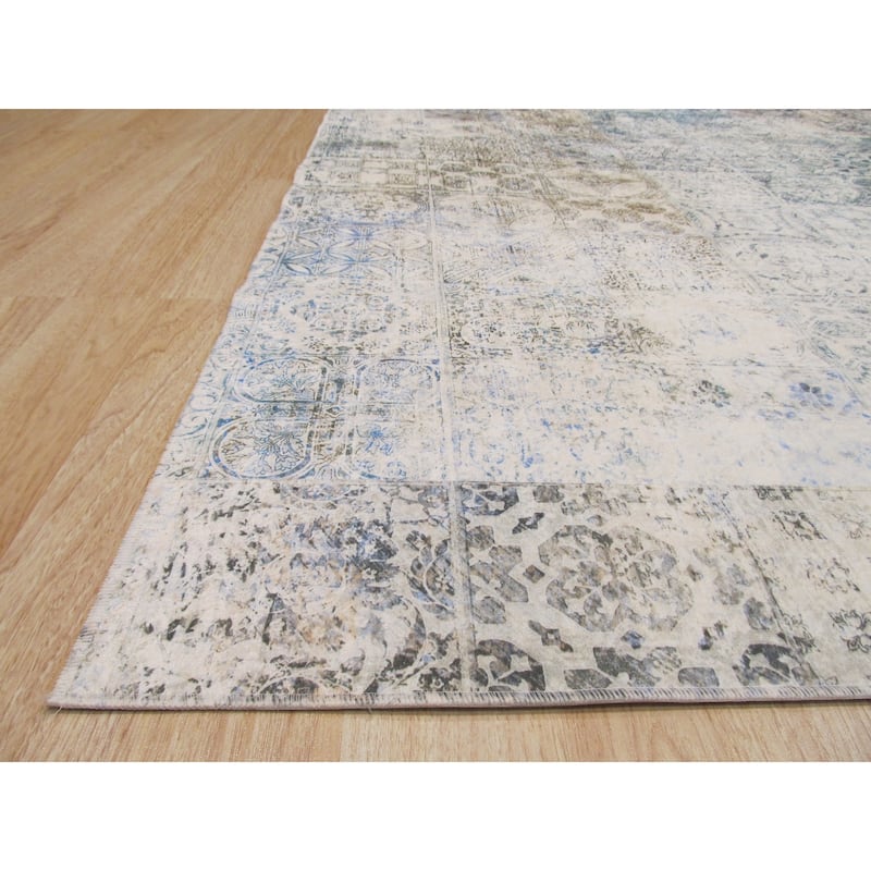 Green Distressed Bohemian Moderno Mosaic Rug by , Trendy and Stylish Area Rug for Adding a Bohemian Flair to You