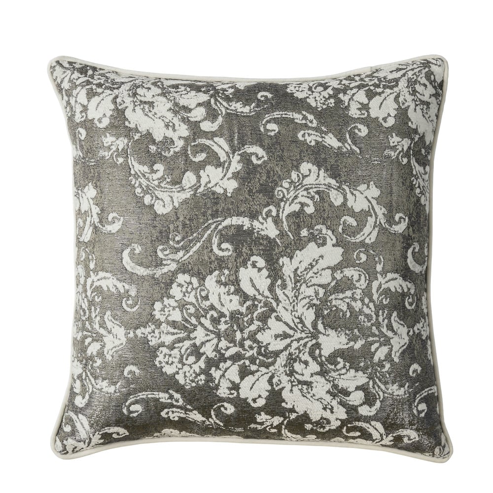 Taiz Victorian Silver Throw Pillows (Set of 2) by Furniture of America