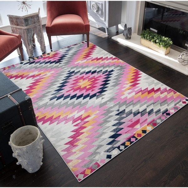 Noor Vintage Modern Bohemian Area Rug - 8' x 10'