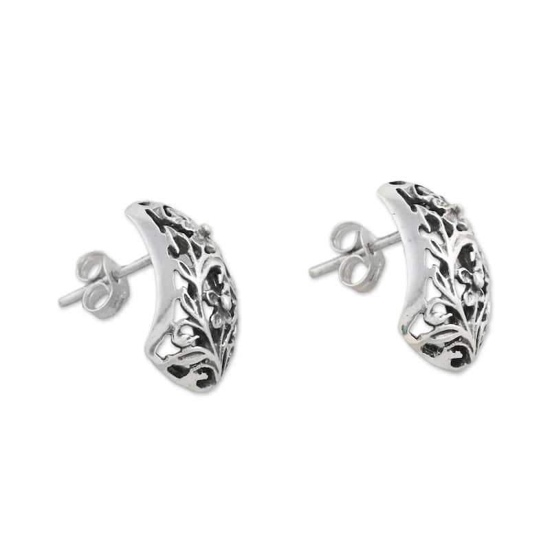 NOVICA Handmade Sterling Silver 'Floral World' Earrings (Thailand) - 0.7*0.4