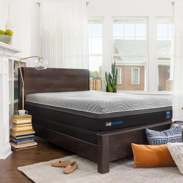 Sealy Performance Copper ll 13.5-inch Plush Hybrid Mattress Set
