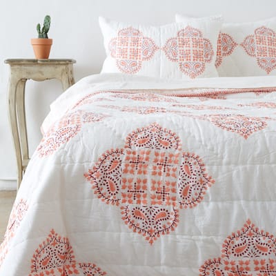 Gabriella Peach Cotton Quilt Set