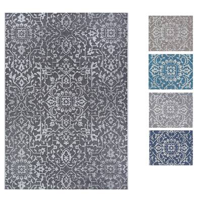 Carriage House Medallion Indoor/Outdoor Area Rug