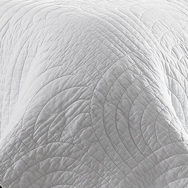 Shop Trina Turk Palm Desert White Cotton Quilt Set On Sale
