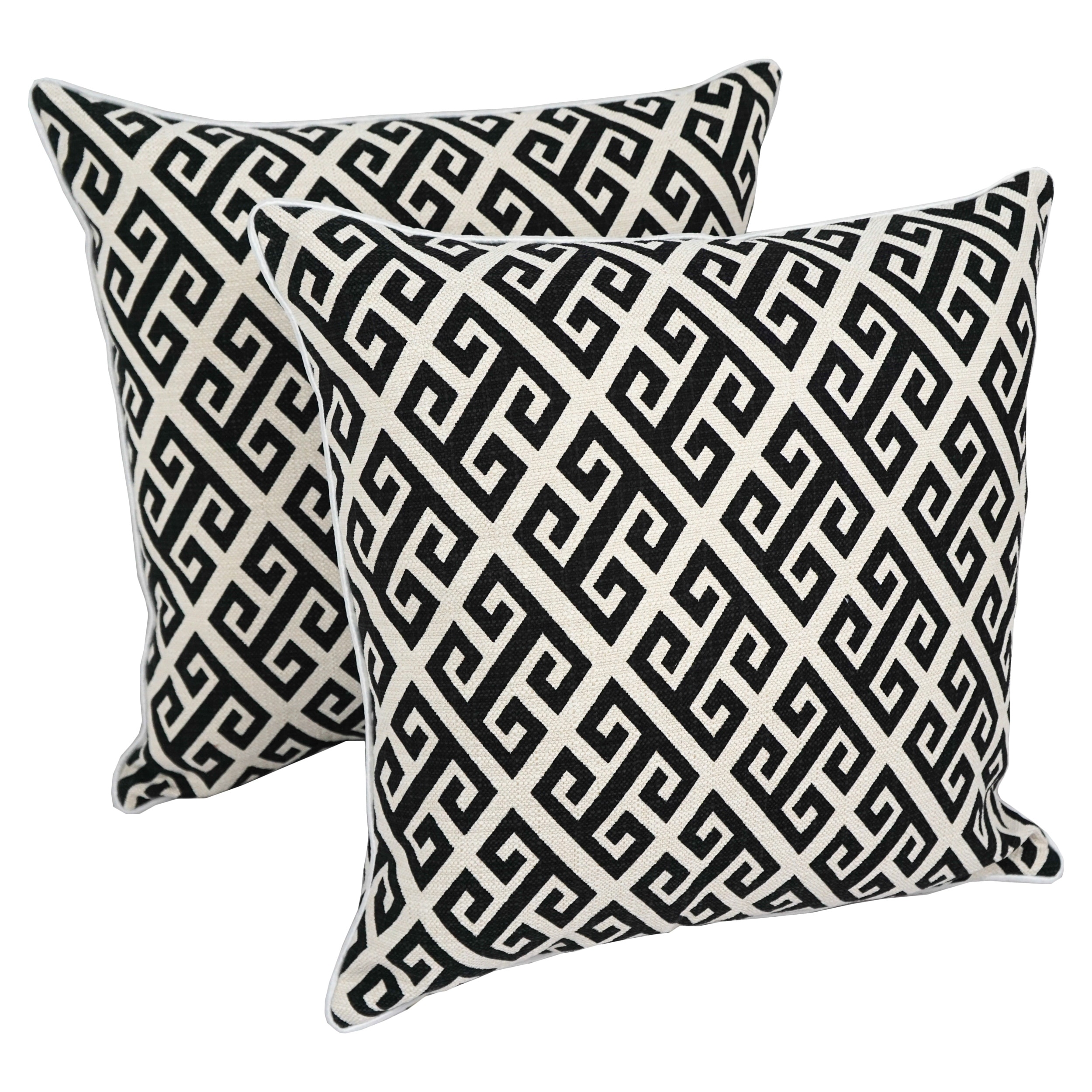 Blazing Needles 18-inch Indoor Designer Throw Pillows (Set of 2)
