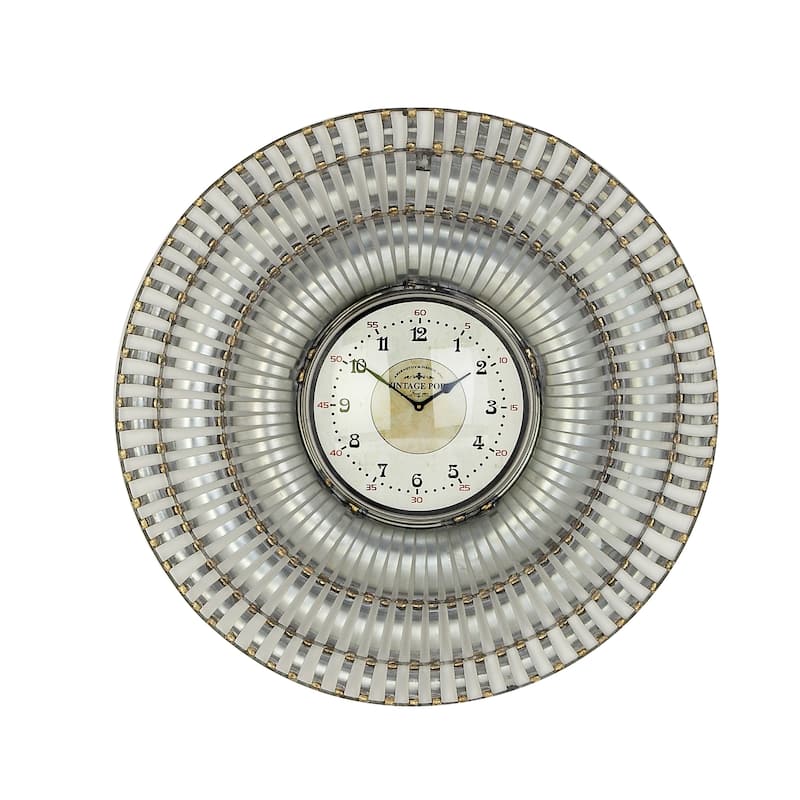 Silver Metal Natural Wall Clock 31 x 31 x 2