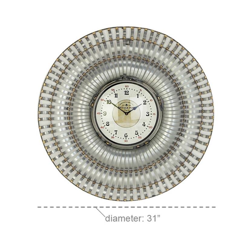 Silver Metal Natural Wall Clock 31 x 31 x 2