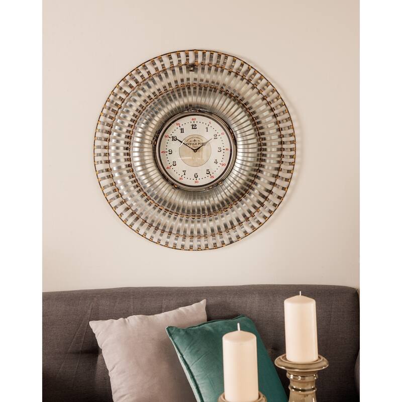 Silver Metal Natural Wall Clock 31 x 31 x 2