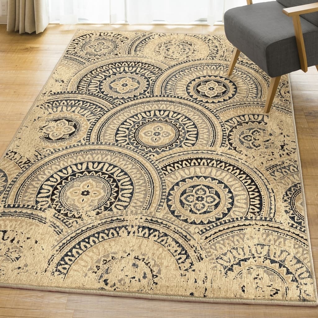 Distressed Medallion Ivory Navy Rug by Carolina Weavers (7'10 x 10'10) - 7'1" x 1'1"