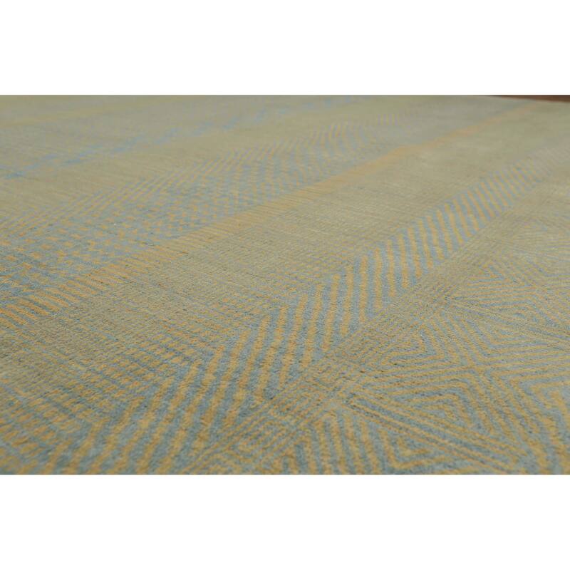 Contemporary Chic Oriental Hand Knotted Area Rug (6'x9') - 6' x 9'