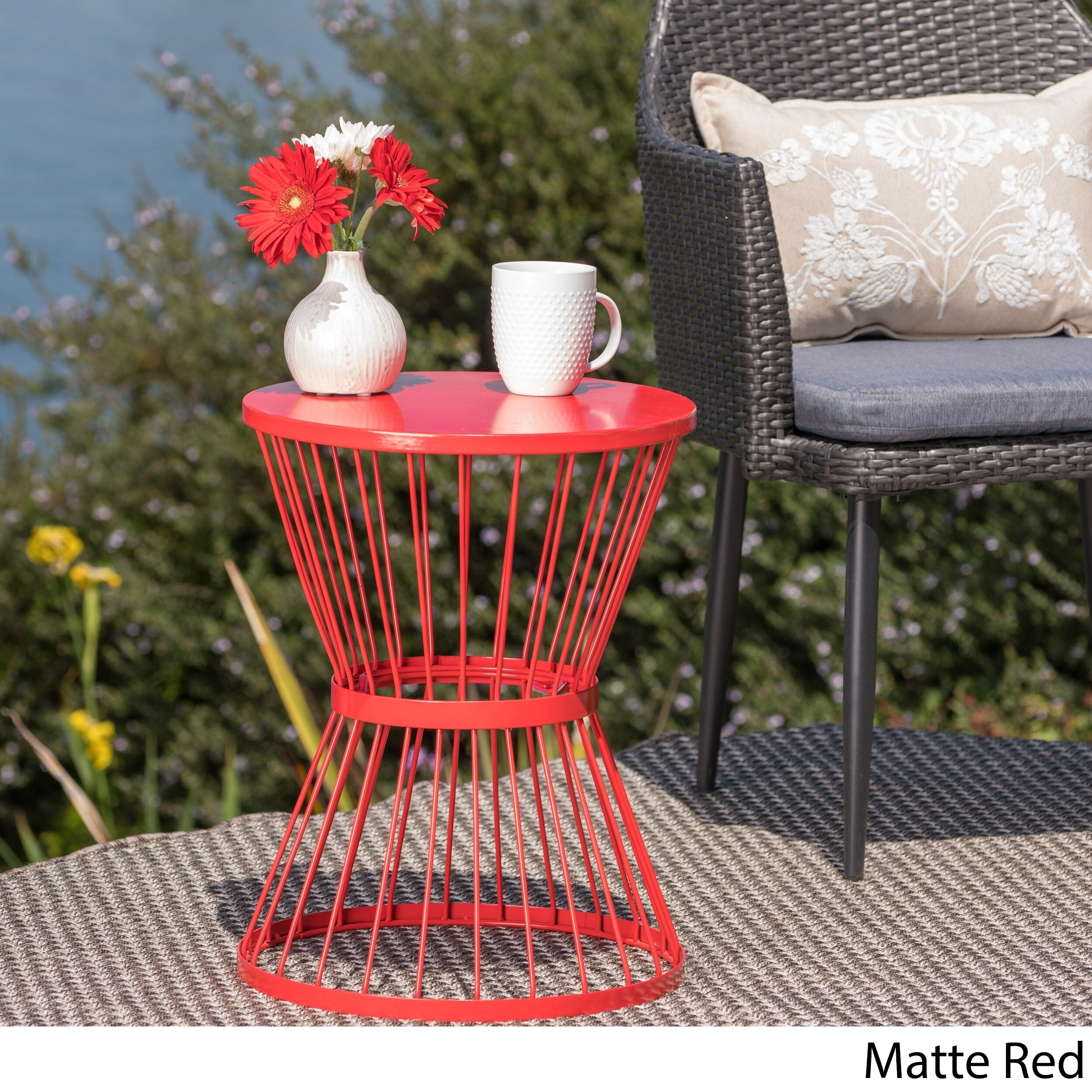 Len Outdoor 16 Inch Round Side Table By Christopher Knight Len Outdoor 16 Inch Round Side Table