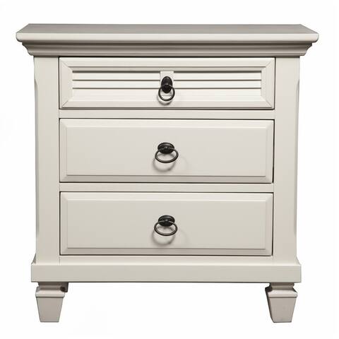 Gracewood Hollow Gregory White Pine Wood 3-drawer Nightstand