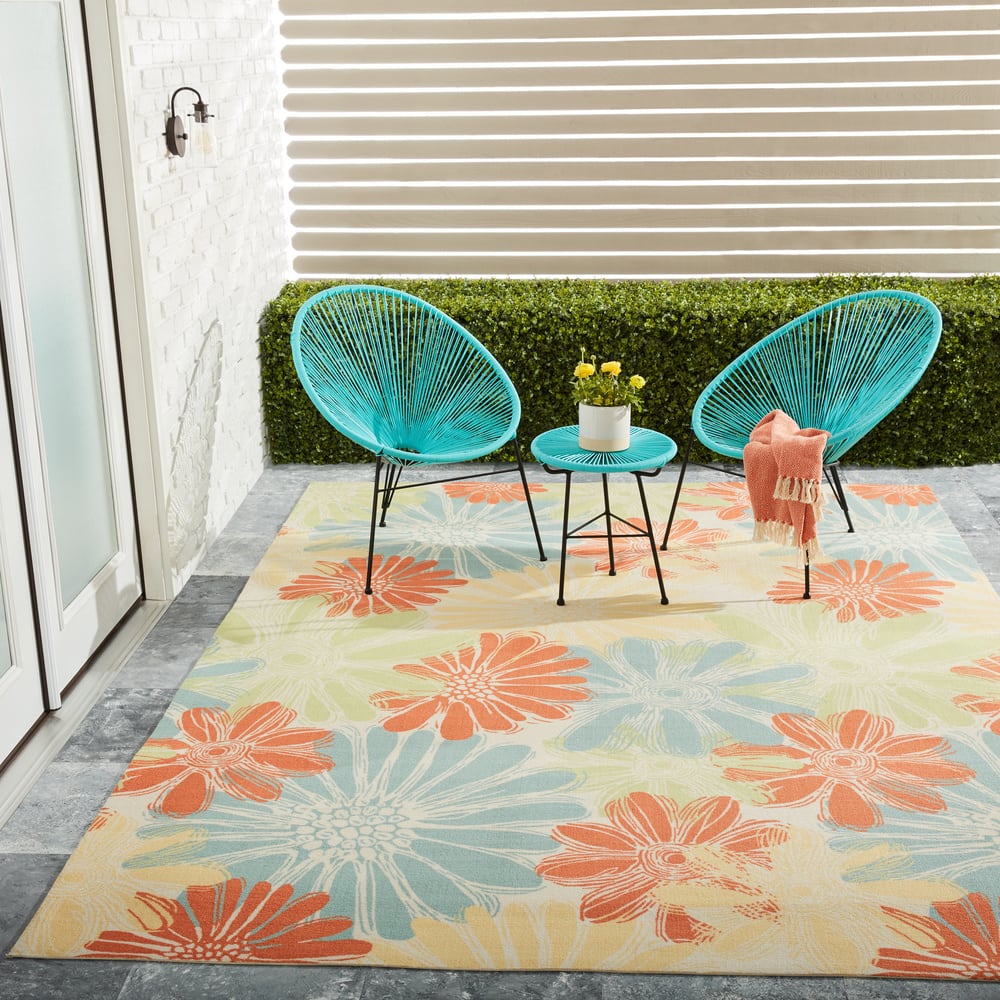 Ogunquit Indoor/Outdoor Abstract Floral Modern Rug by Havenside Home