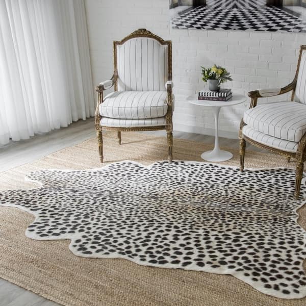 Erin Gates by Momeni Acadia Animal Print Faux Hide Area Rug - 5undefined3 Erin Gates by Momeni Acadia Animal Print Faux Hide Area Rug - 5undefined3