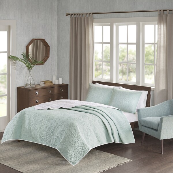 Madison Park Cambay Aqua Embroidered Reversible Quilted 3-piece Coverlet Set