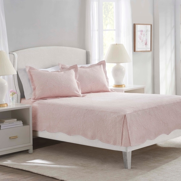 Nostalgia Home Bridget Fitted Quilt