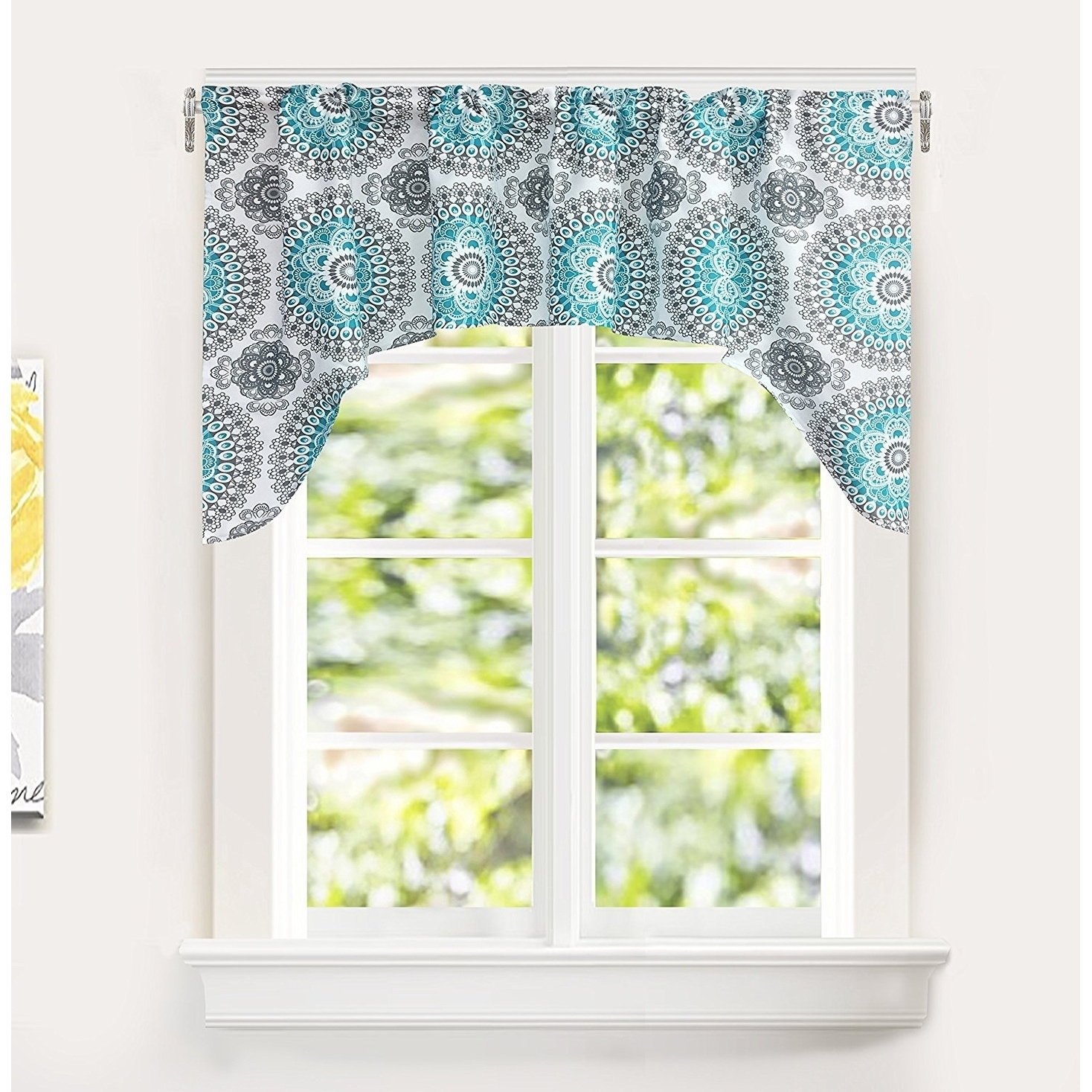 Warm Home Designs Pair of Lace Kitchen Curtains with Flower Pattern 