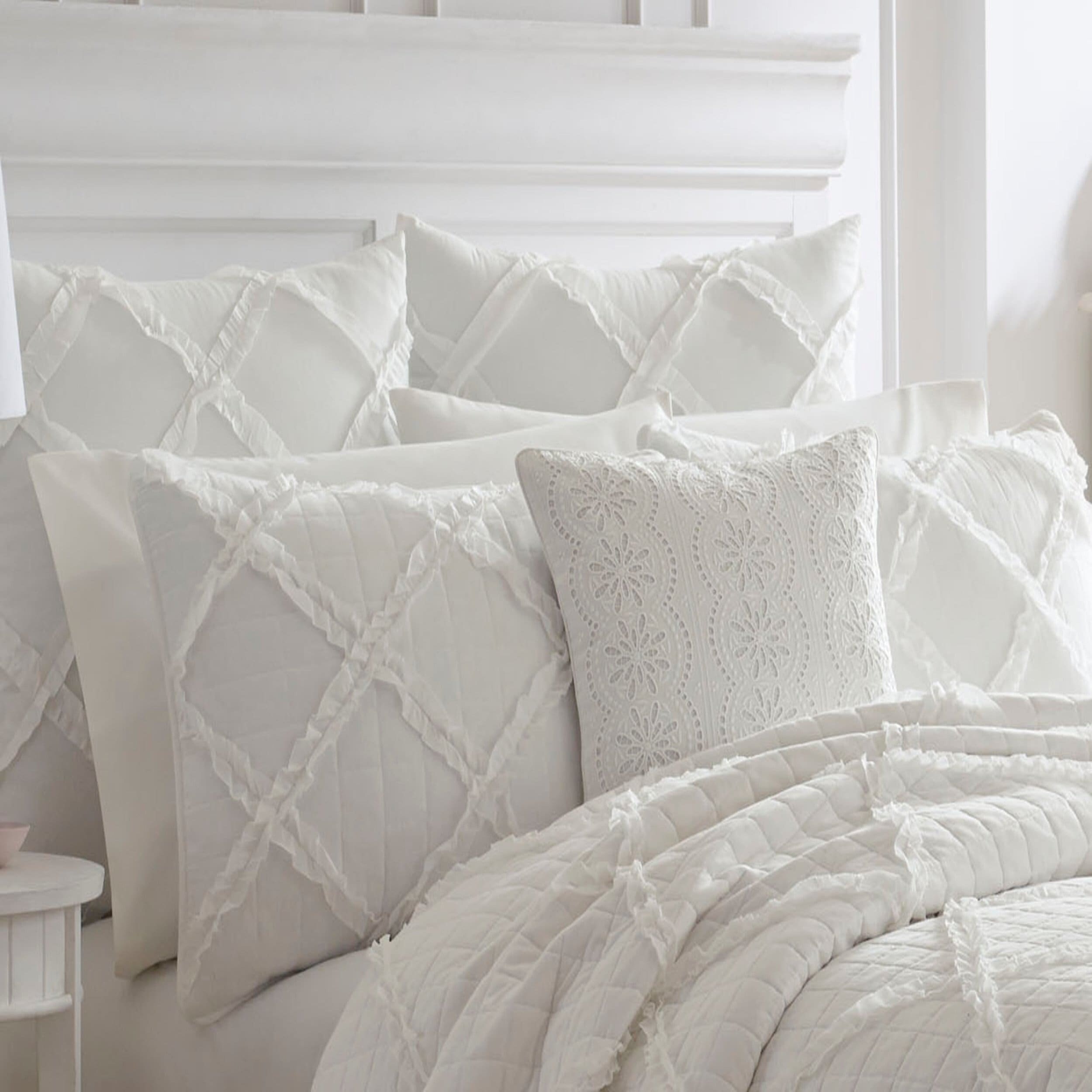 Laura Ashley Maisy Cotton Quilt Set 
